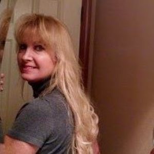 Meet your Posher, Em